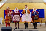 Sobota 8. 7. - folklorní soubory